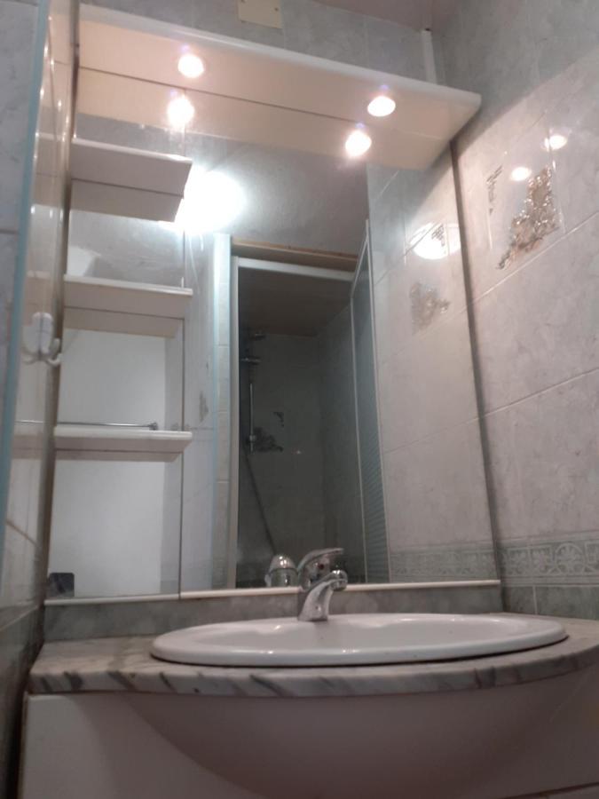 Appartement T1 Hyères Buitenkant foto